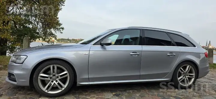 Audi A4 Avant