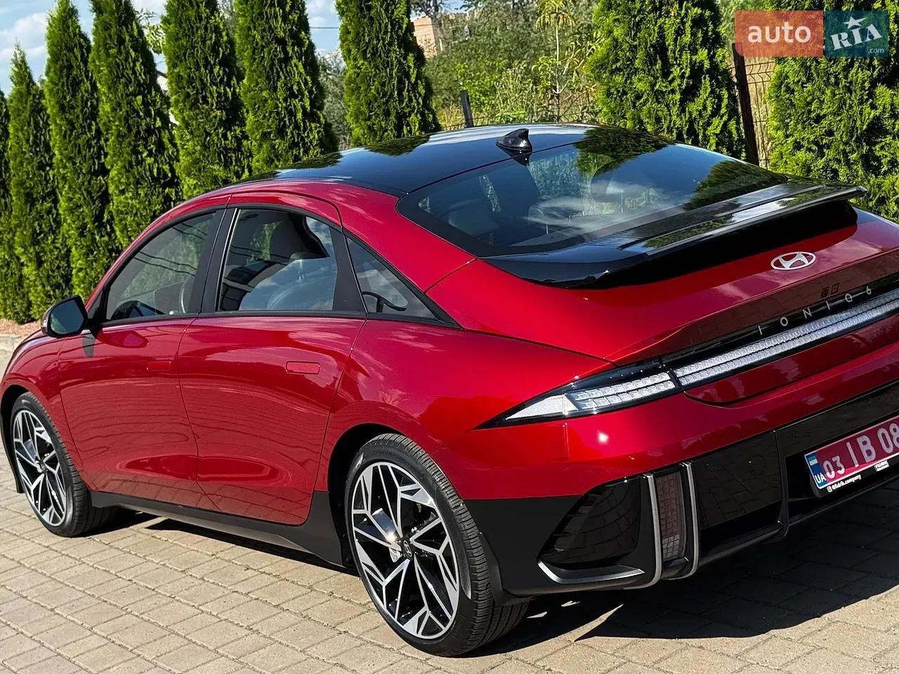 Hyundai Ioniq 6 2024 photo 2