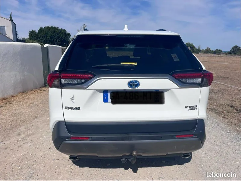 Toyota Rav4 2021 photo 2