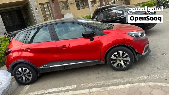 Renault Captur 2019 photo 2