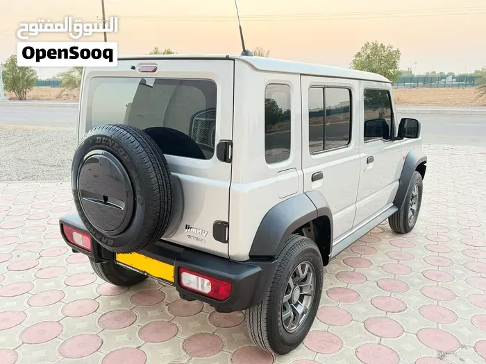 Suzuki Jimny 2024 photo 3