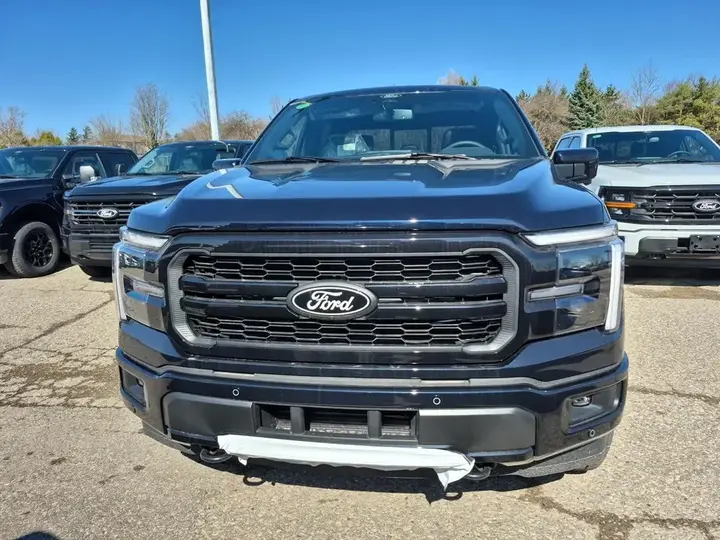 Ford F-150 2026 photo 2