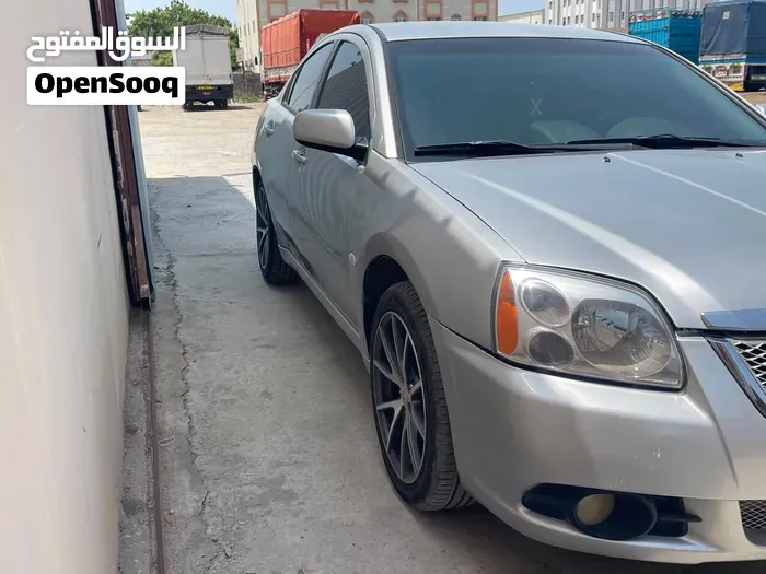 Mitsubishi Galant 2010 photo 5