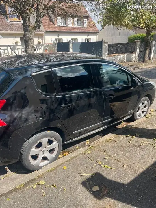Peugeot 3008 2011 photo 2