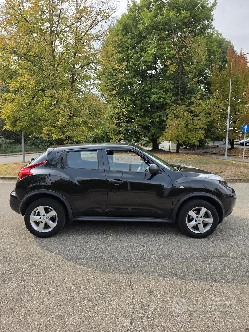 Nissan Juke 2011 photo 5