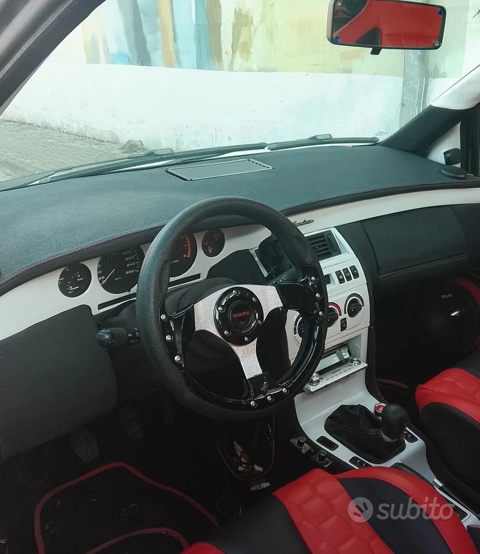 Fiat Punto 1996 photo 2