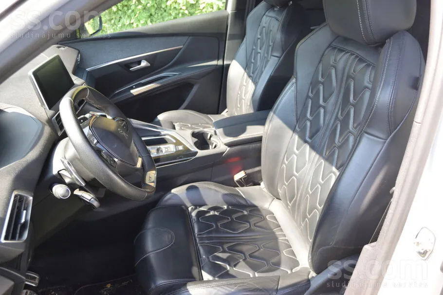 Peugeot 5008 2018 photo 5