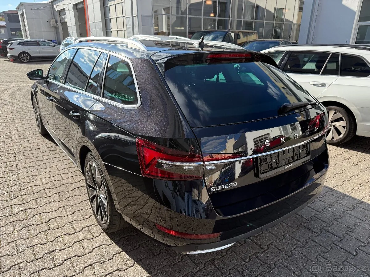 Skoda Superb 2023 photo 4