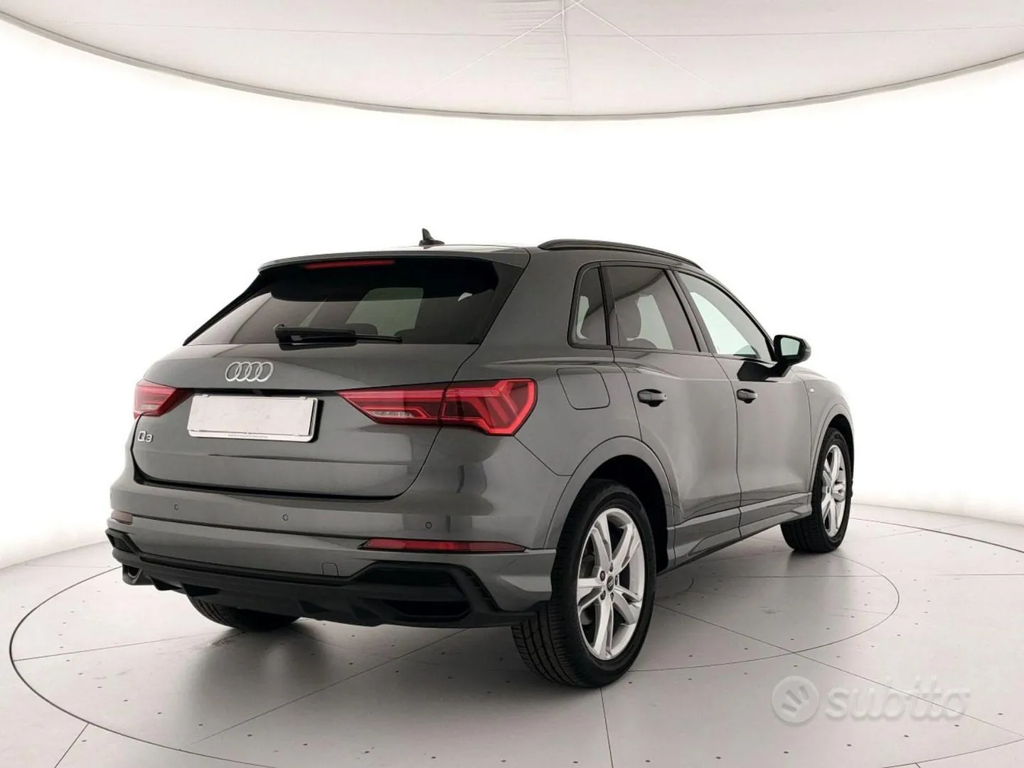 Audi Q3 2025 photo 5