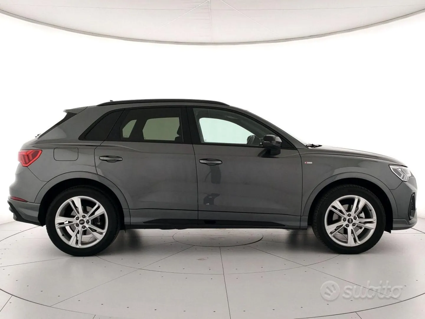 Audi Q3 2025 photo 4
