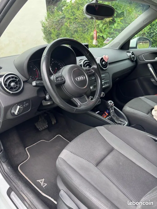 Audi A1 2018 photo 3
