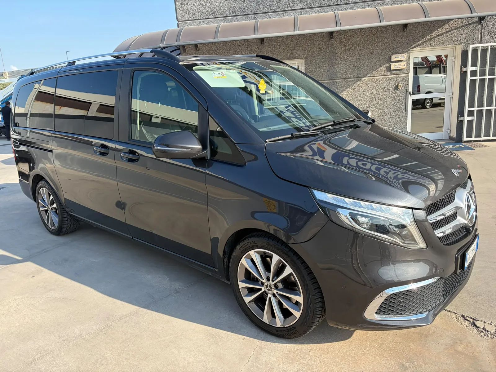 Mercedes-Benz V