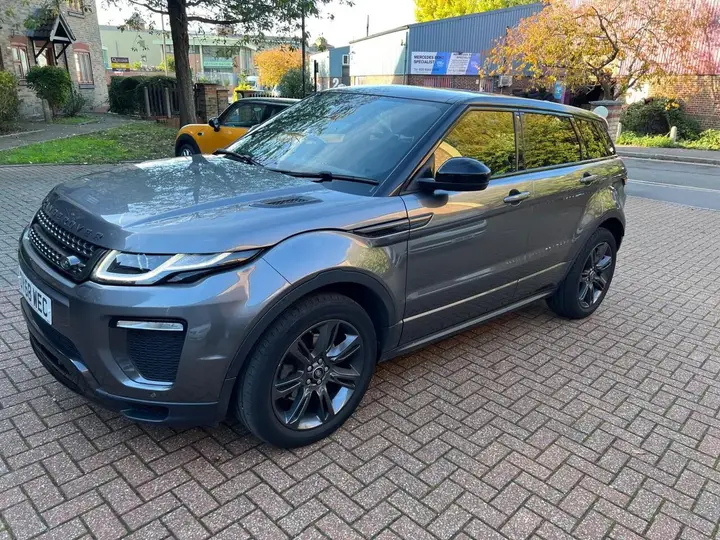 Land Rover Range Rover Evoque 2018 photo 3