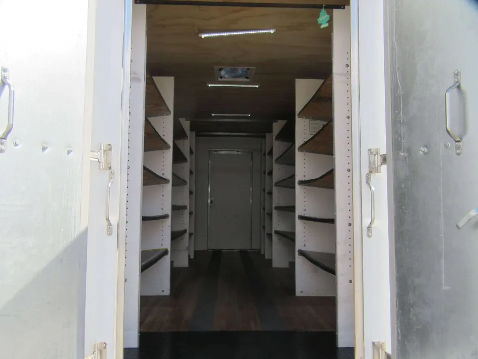 Ford E-450 2024 photo 5