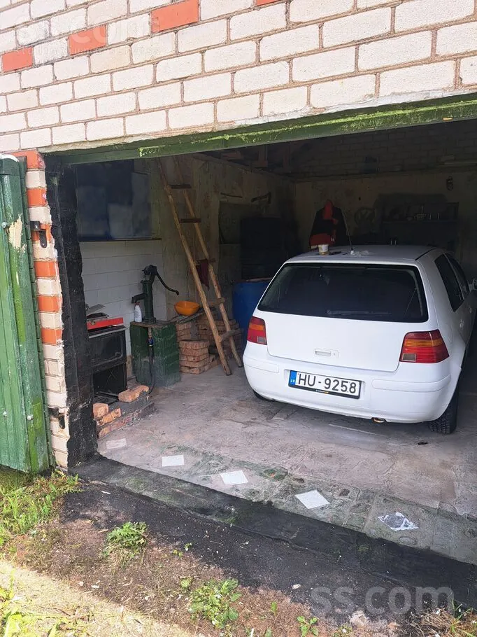 Volkswagen Golf 1999 photo 2