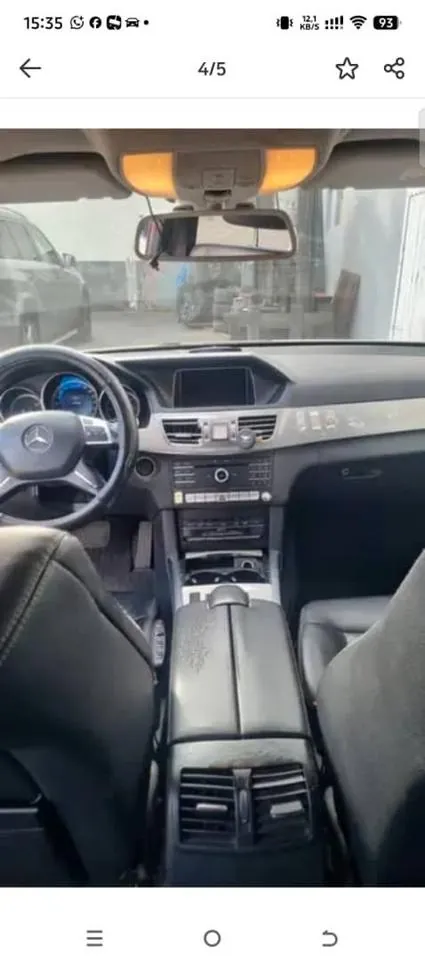 Mercedes-Benz E 200