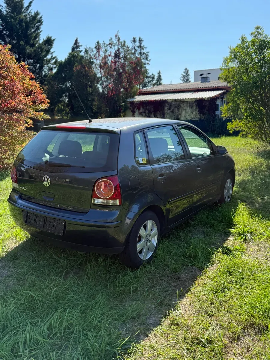 Volkswagen Polo 2009 photo 3