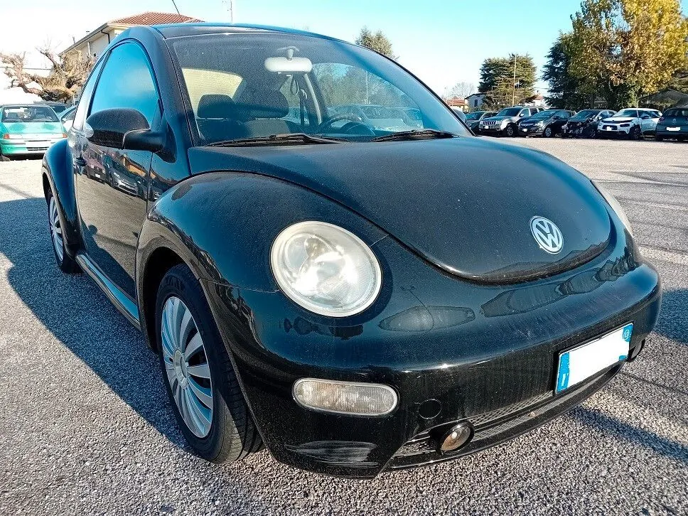 Volkswagen New Beetle 2003 photo 2