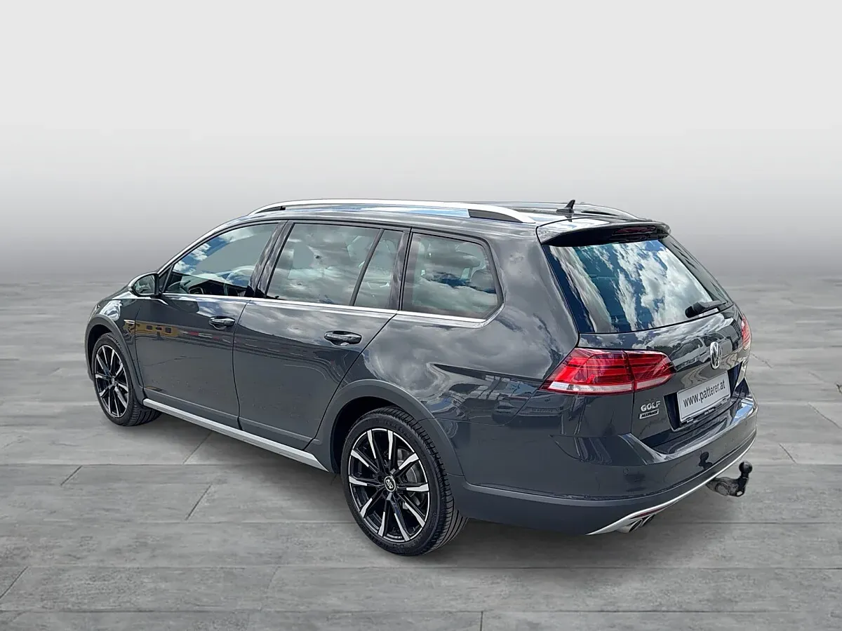 Volkswagen Golf 2019 photo 3
