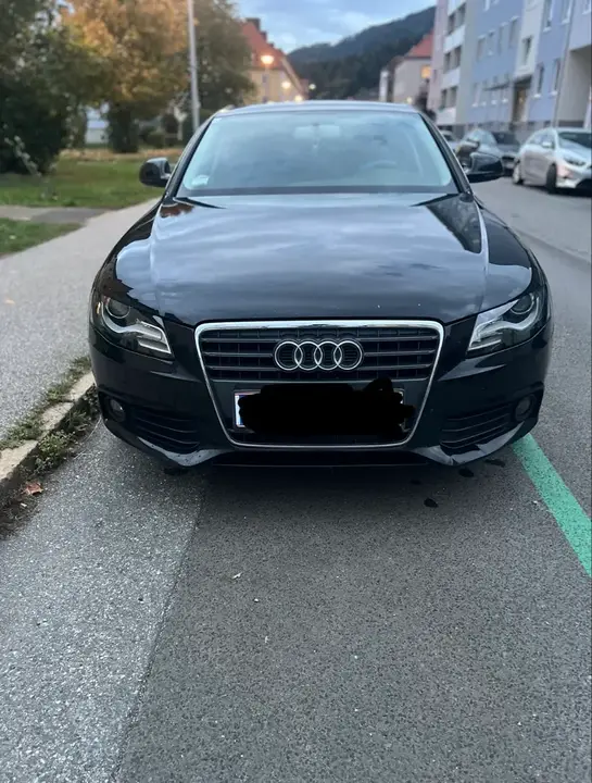 Audi A4 2008 photo 2