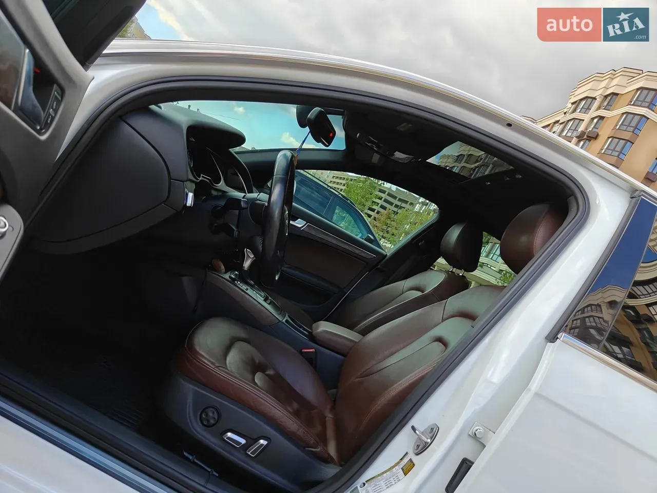 Audi A4 2013 photo 5