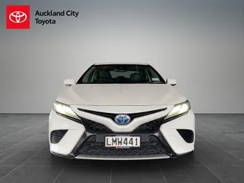 Toyota Camry 2018 photo 3