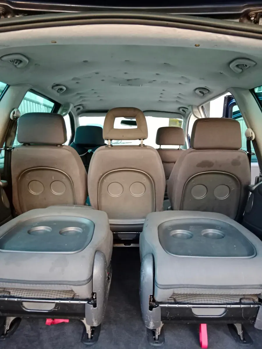 Seat Alhambra 2001 photo 3