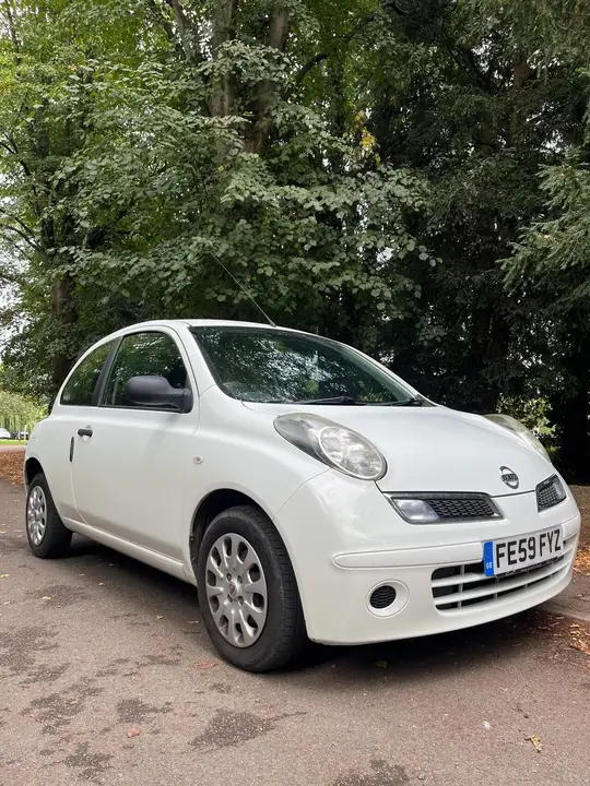 Nissan Micra 2009 photo 4