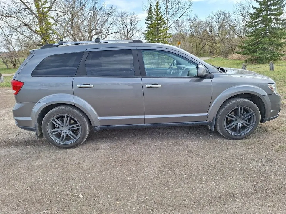 Dodge Journey 2012 photo 5