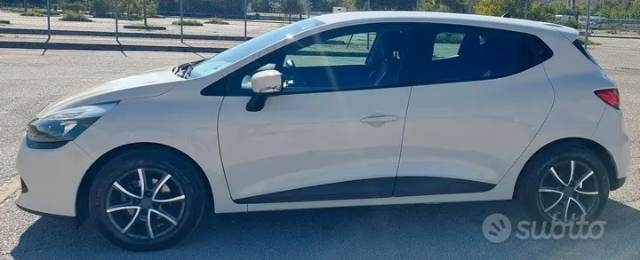 Renault Clio 2016 photo 3