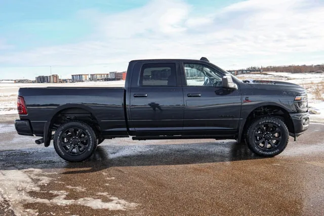 Ram 3500 Laramie Crew Cab 2026 photo 5