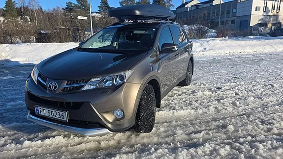 Toyota Rav4 2015 photo 2