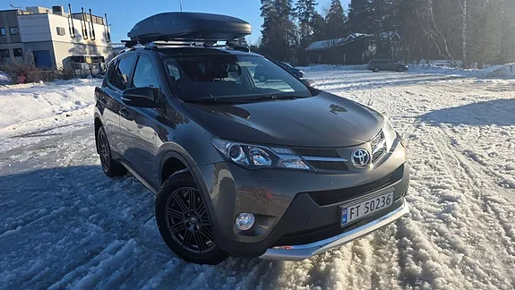 Toyota Rav4 2015 photo 4