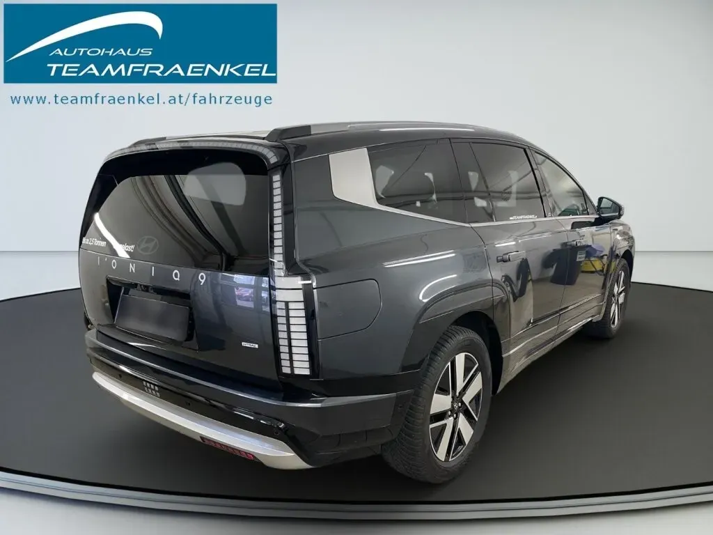 Hyundai Ioniq 9 2025 photo 3