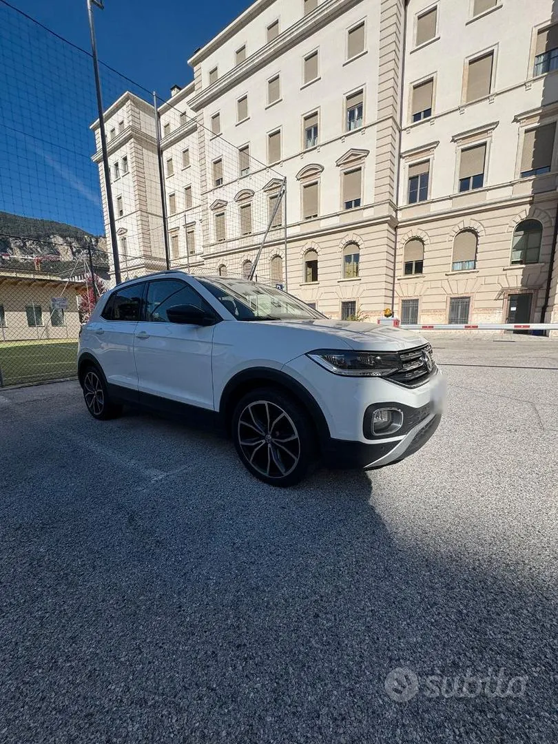 Volkswagen T-Cross 2020 photo 2