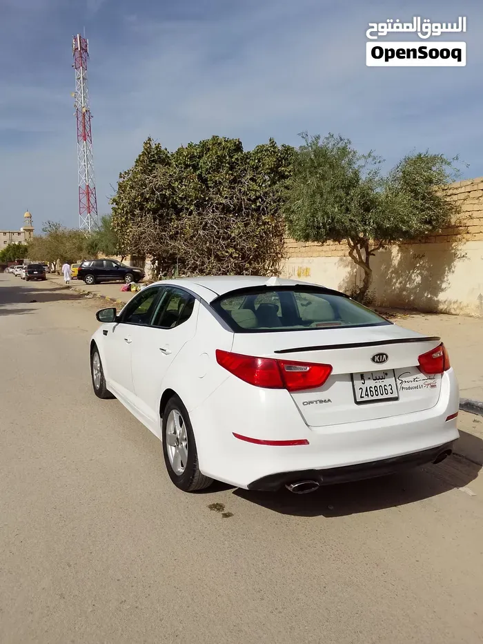 Kia Optima 2014 photo 3