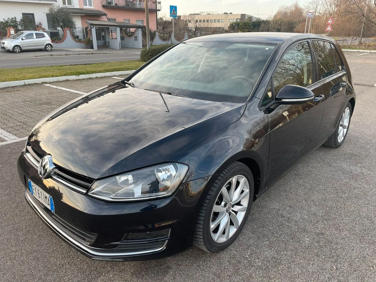 Volkswagen Golf 2015 photo 2