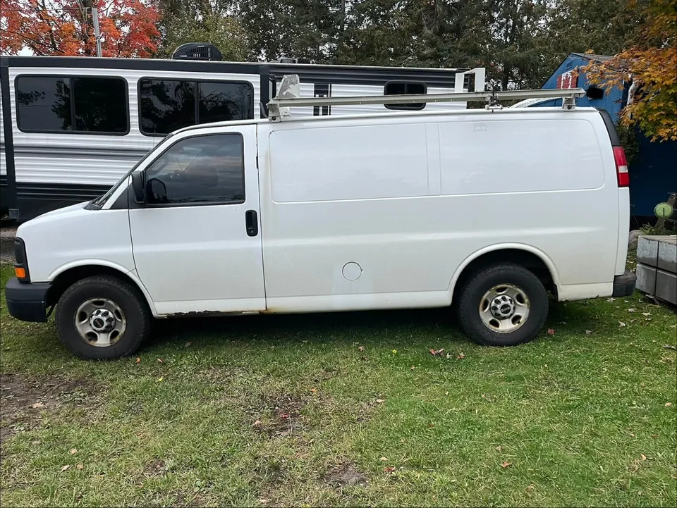GMC Savana