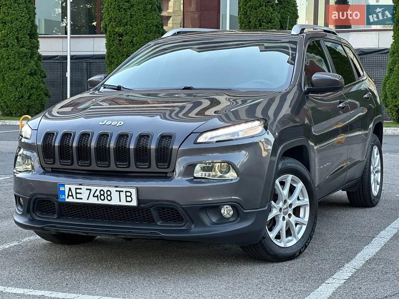 Jeep Cherokee 2015 photo 2