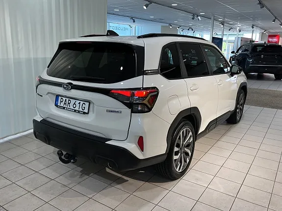 Subaru Forester 2025 photo 4