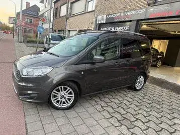 Ford Tourneo Courier