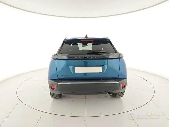 Peugeot 2008 2025 photo 4