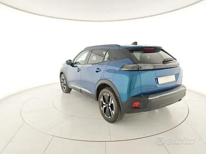 Peugeot 2008 2025 photo 3