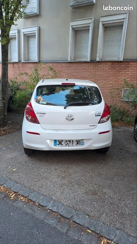 Hyundai I20 2014 photo 2