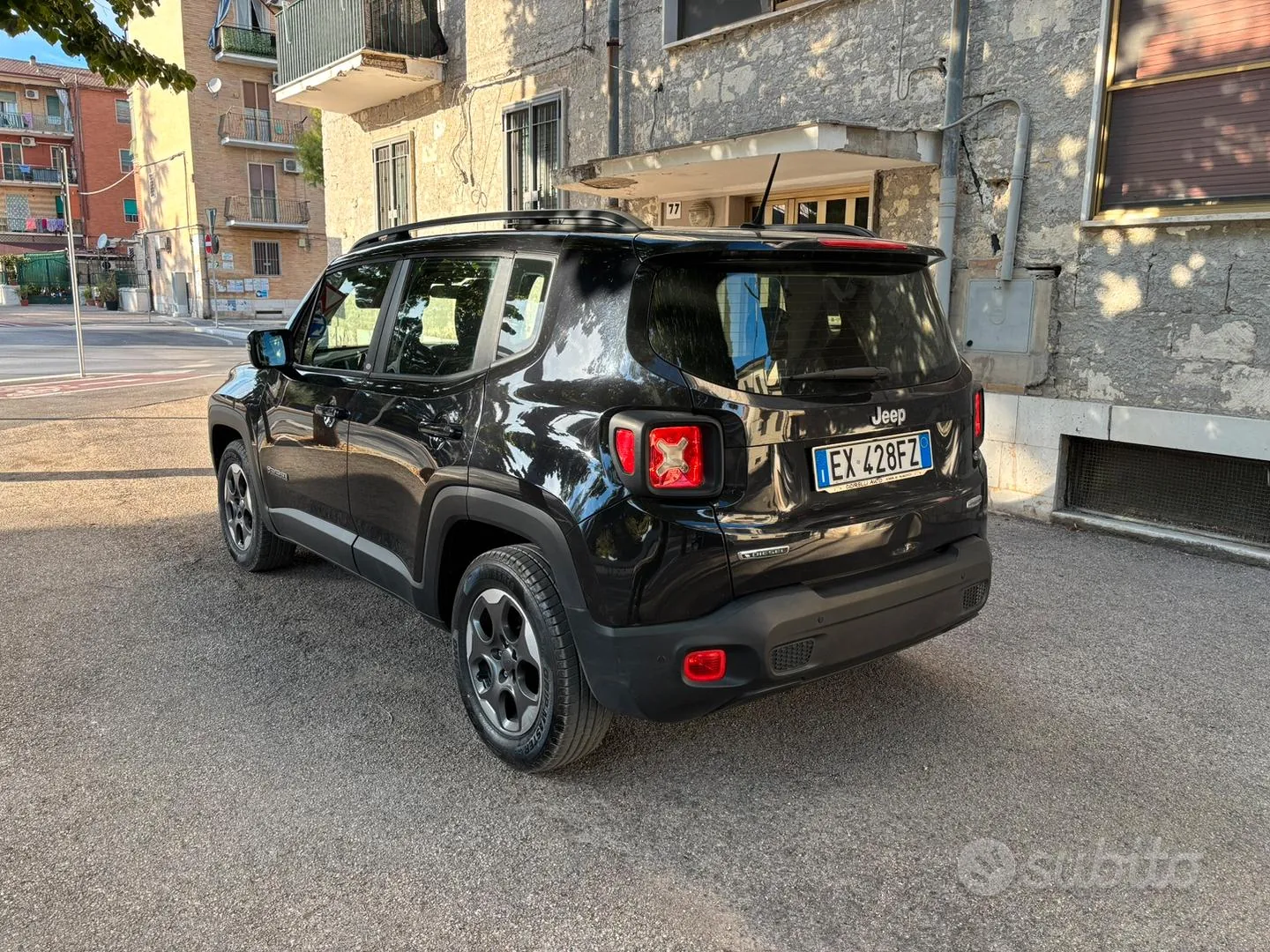 Jeep Renegade 2014 photo 4