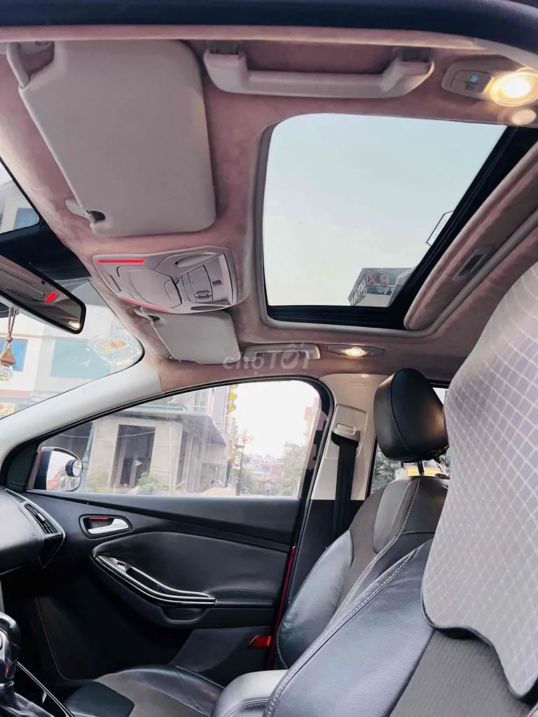 Ford Focus 2014 photo 5