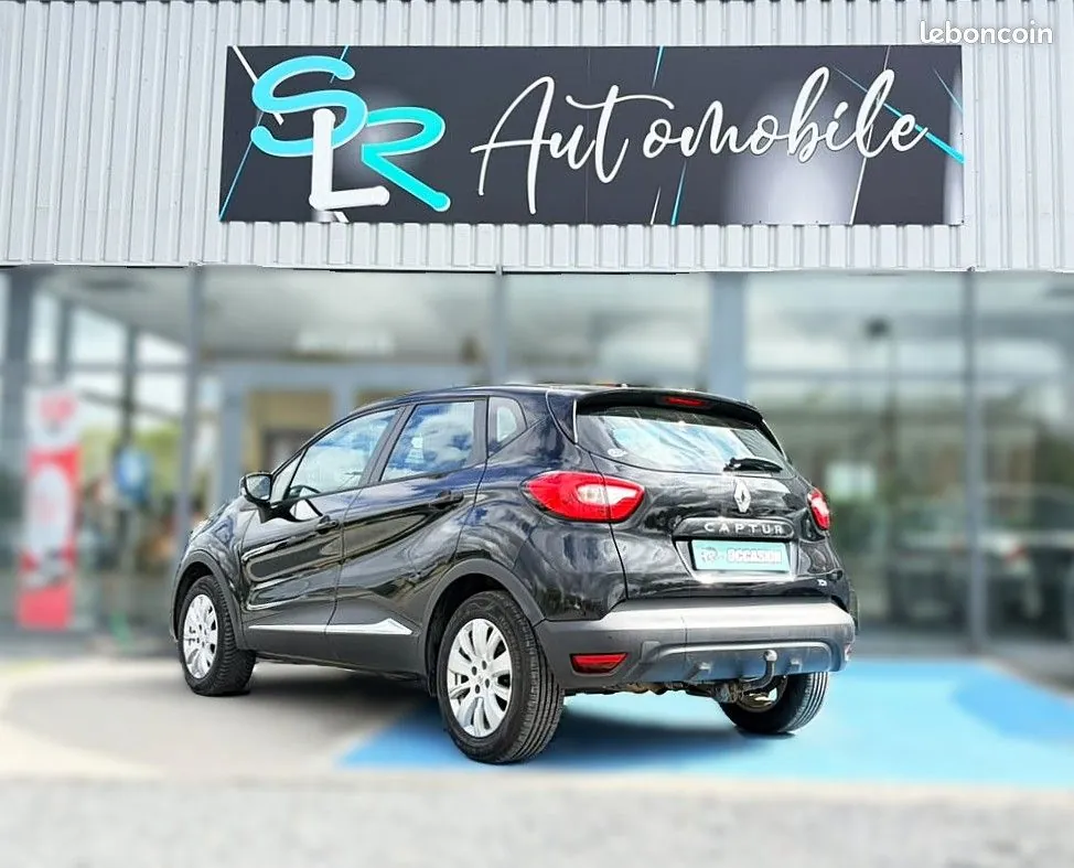 Renault Captur 2015 photo 2