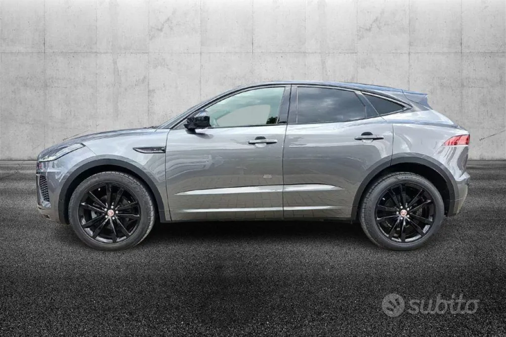 Jaguar E-Pace 2020 photo 3