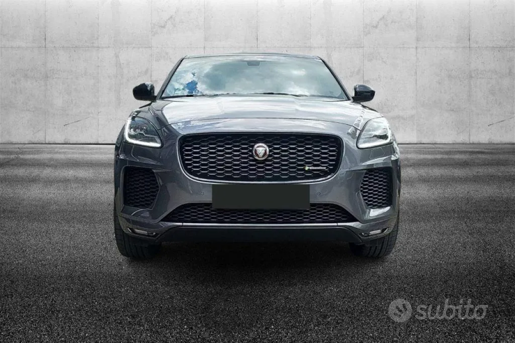 Jaguar E-Pace 2020 photo 4
