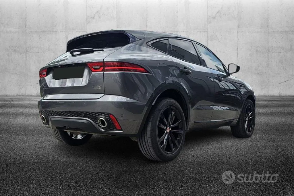 Jaguar E-Pace 2020 photo 2